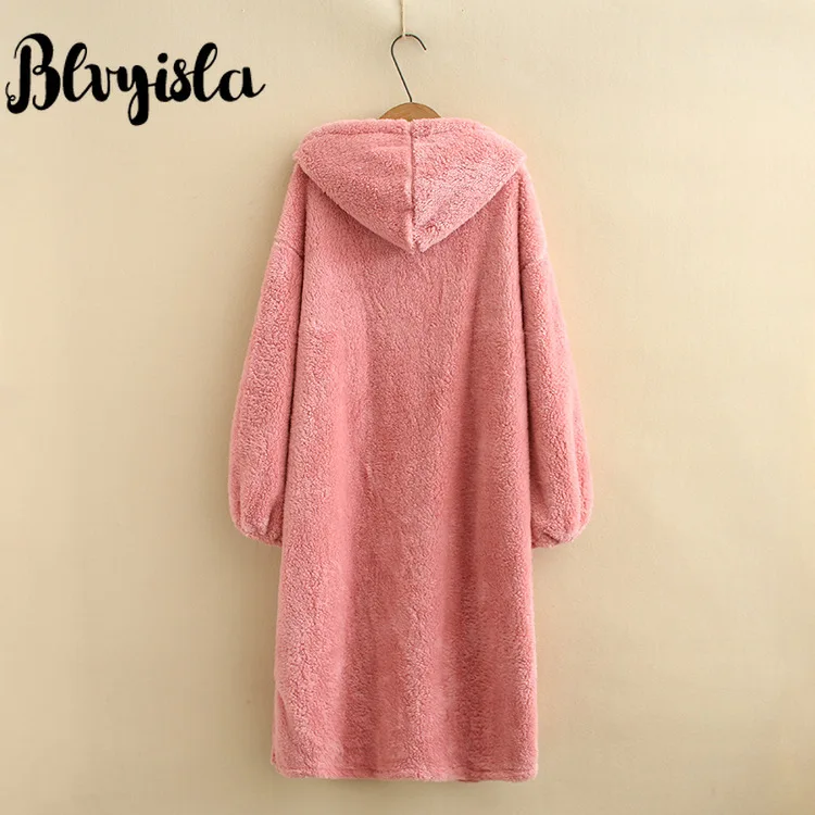 Blvyisla 4XL размера плюс с длинным рукавом флис розовый клубника пижамы Ночная рубашка для женщин Сладкий теплый с капюшоном ночная рубашка