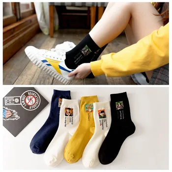 

World famous painting medium tube female socks INS illustration ladies cotton socks high tube socks women retro trendy socks2020