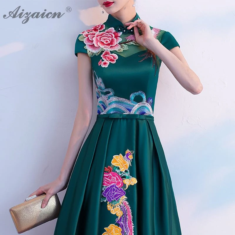 Зеленый вышивка Cheongsam современный Восточный стиль элегантные длинные платья Qi Pao для женщин Китайская традиционная одежда платье халат Ципао