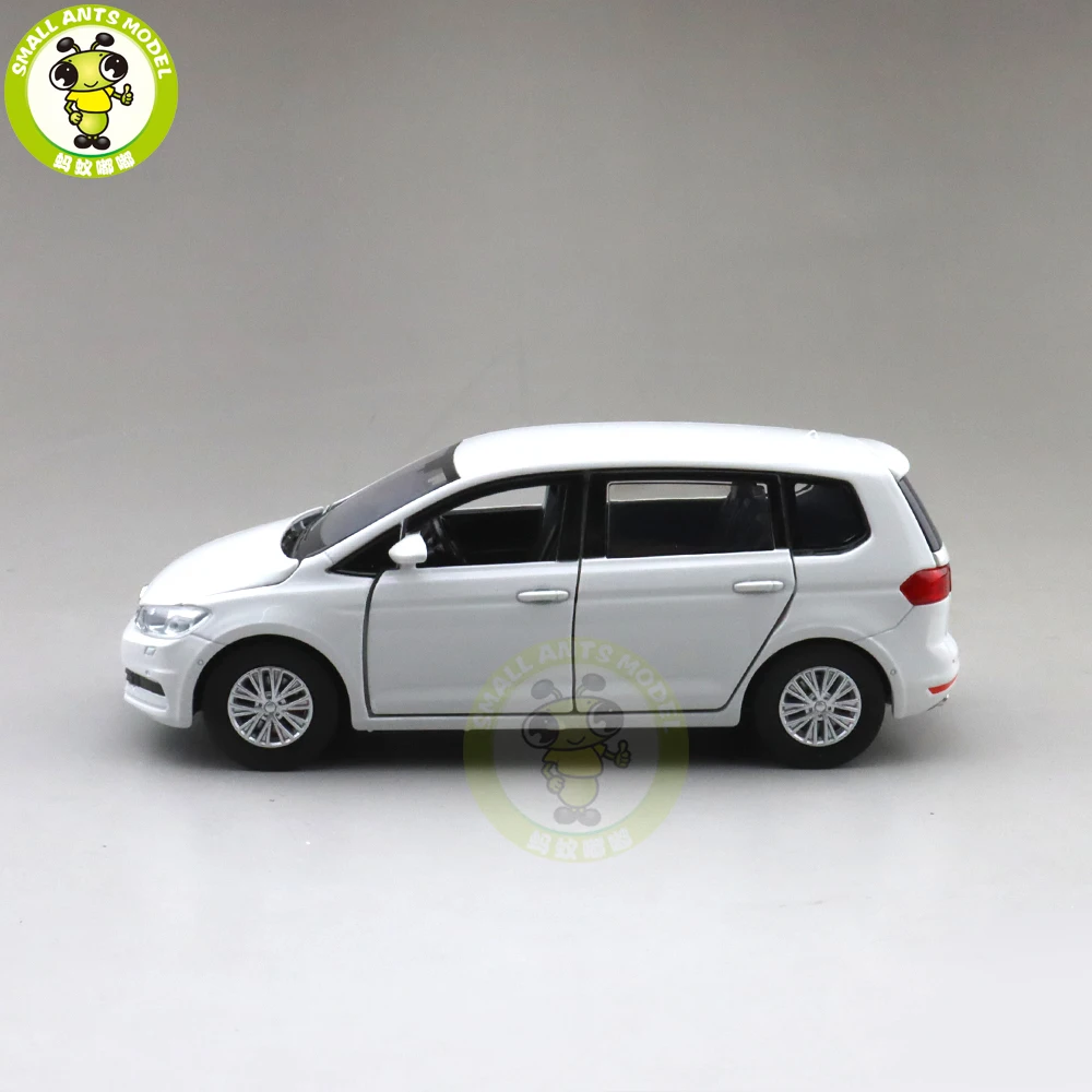1/32 Jackiekim TOURAN MPV VAN Diecast Модель автомобиля игрушки Детский звуковой светильник подарок