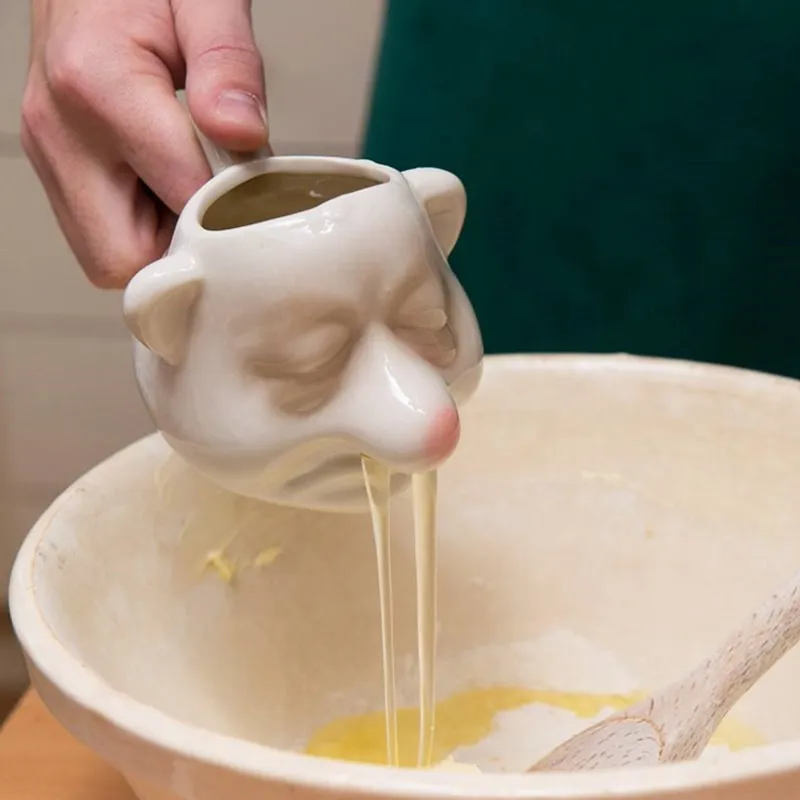 Egg Separator Ceramic Ugly Cartoon Big Nose Egg Separator Egg Divider White Yolk Separators Handle Filter Baking Tool Kitchen Accessories