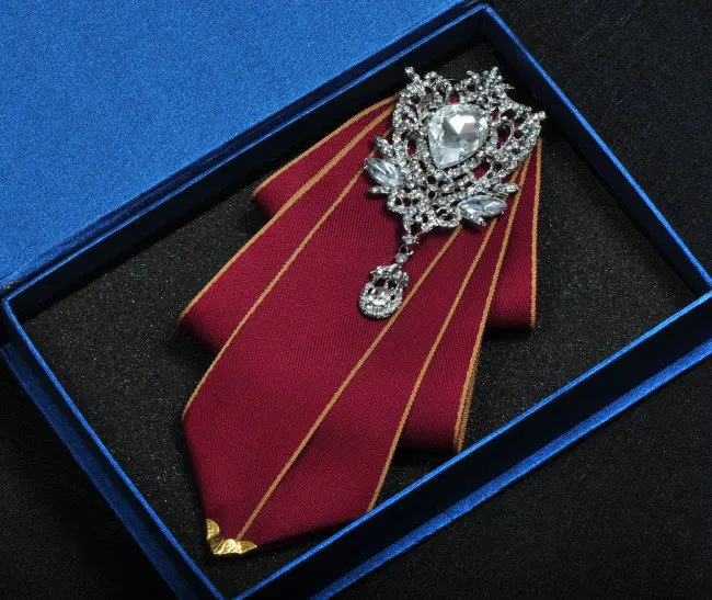 Bow Tie Мужской женский деловой Галстук Свадебная вечеринка сплав металлическая голова галстук-бабочка со стразами набор брошей платок Карманный квадратный галстук-бабочка - Цвет: Bow Tie