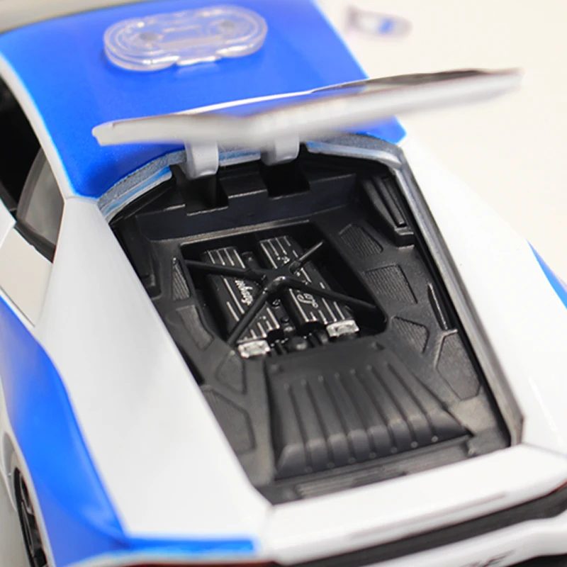 Модель автомобиля Maisto 1:24 2005 Ford Mustang GT из сплава декоративная коллекция игрушечные