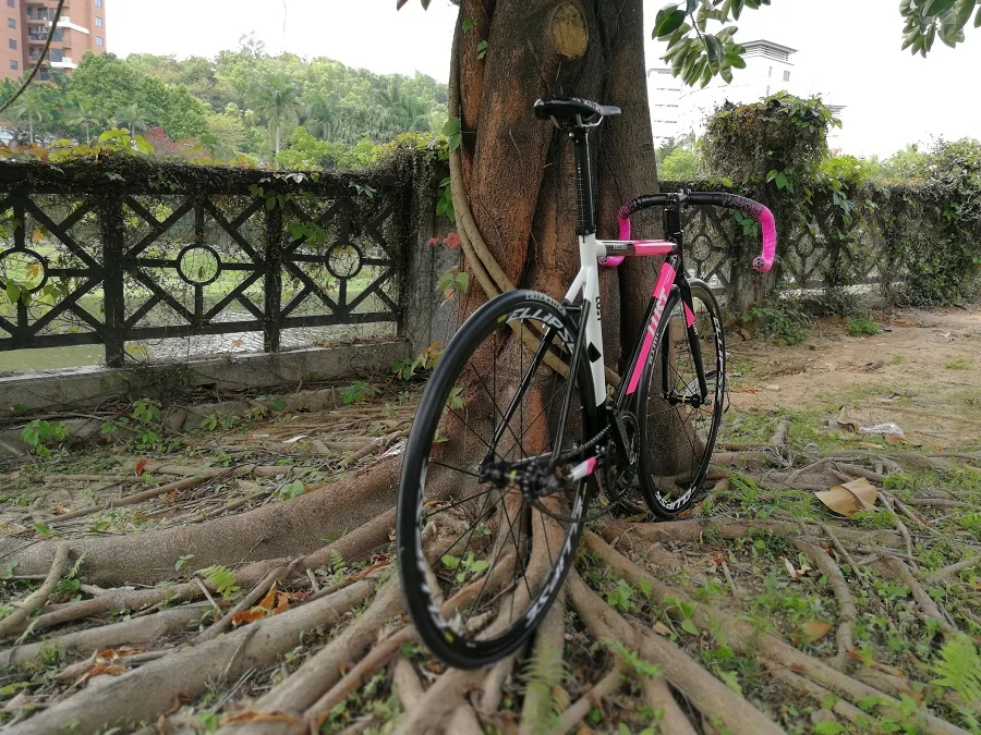 2018 NEW ARRIVAL SINGLE SPPED FIX GEAR TRACK BIKE WITH MAVIC ellipse WHEELSETS AND SRAM Omnium Track Crank