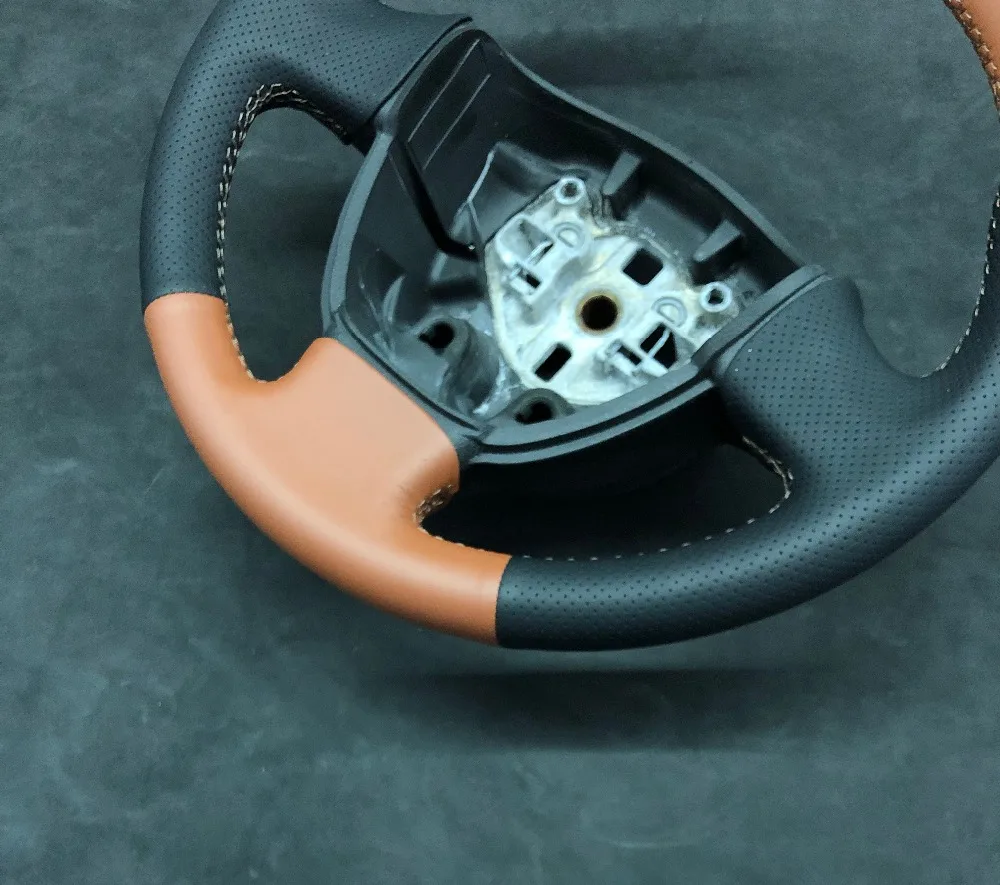 Оплетка на руль для Lada Granta 2011- чехол на руль funda volante