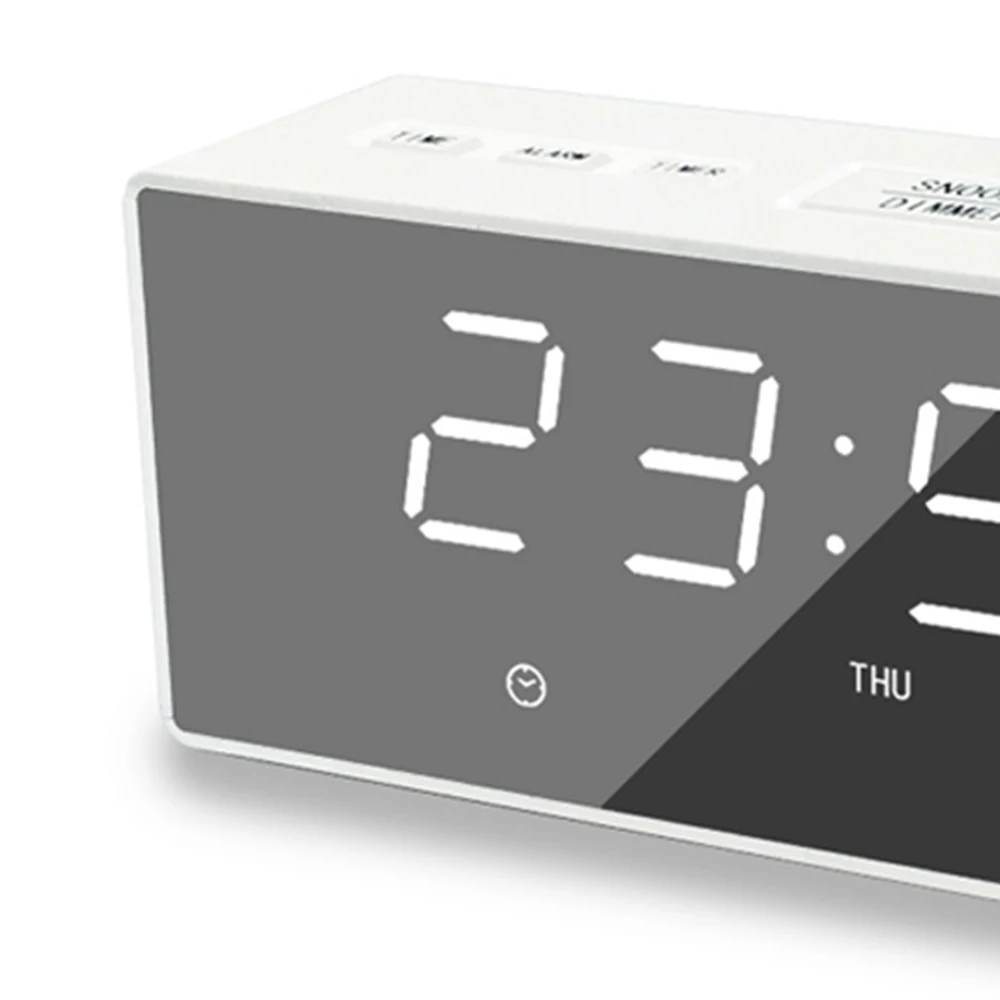 Электрический светодиодный Будильник с Беспроводное зарядное утройство для телефона Настольные Цифровые часы с термометром HD зеркальные часы с памятью времени