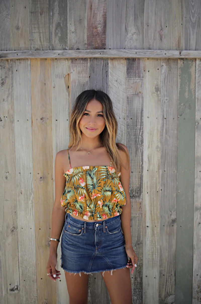 Женский топ на бретельках, жилет с вырезом на спине, топ Boho Mujer Weed Top Verano, сексуальный Повседневный атласный жилет Milkmaid, домашний Топ без бретелек с бабочкой