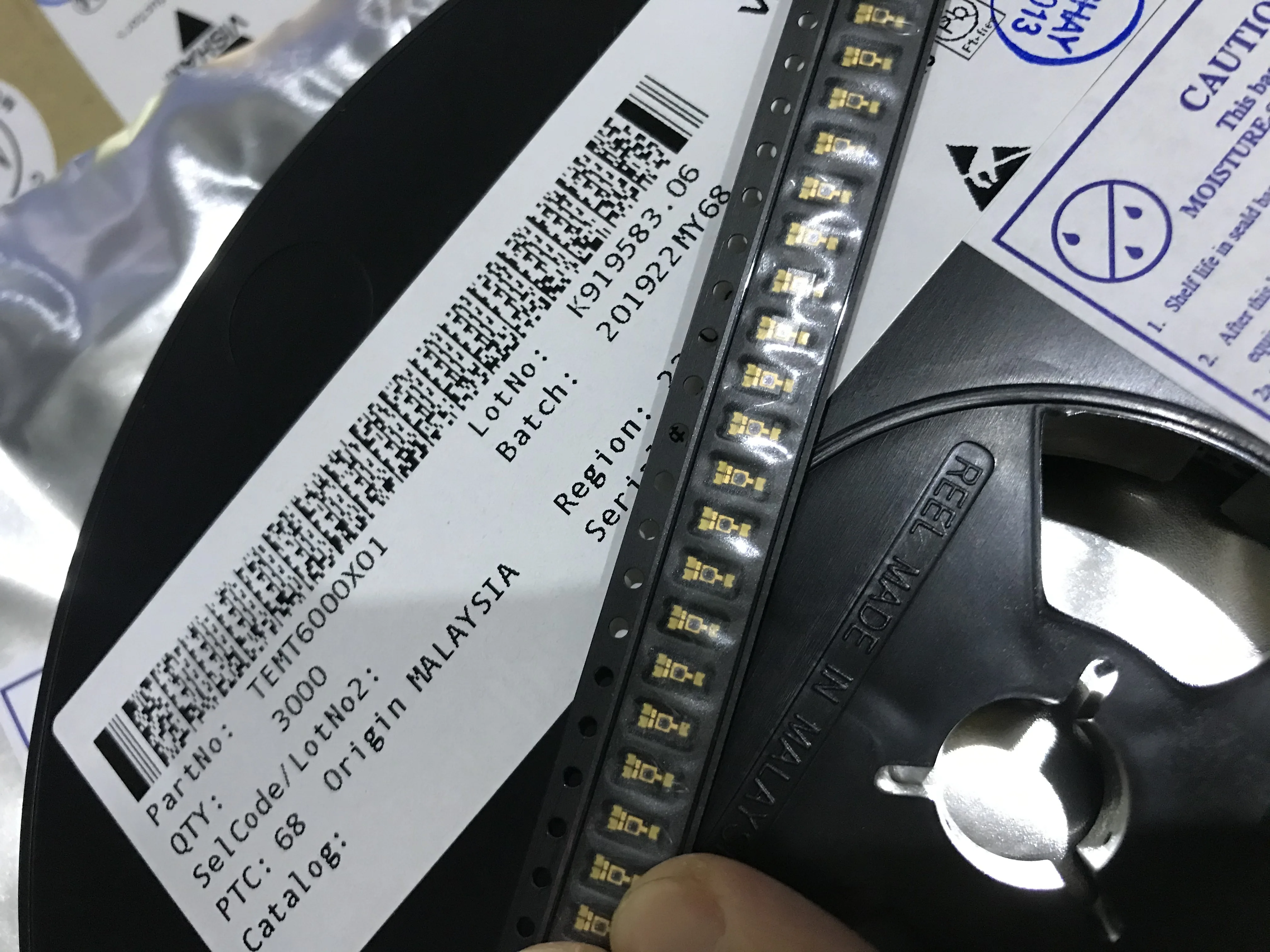 50 шт. TEMT6000 TEMT-6000 совершенно аппарат не Привязанный к оператору сотовой связи TEMT6000X01 датчик видимого света TEMT6000 1206 объем окружающей среды светильник с датчиком
