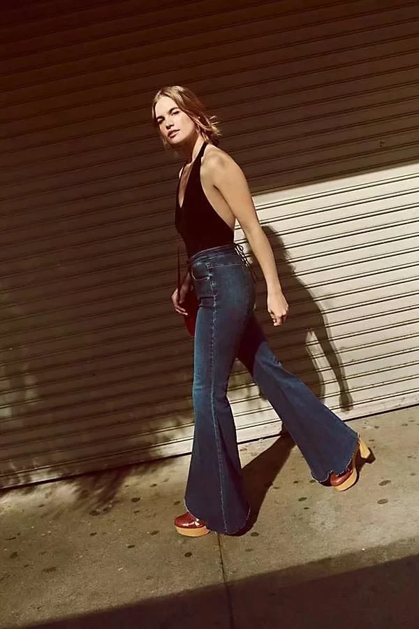 Увядшие модные блоггер винтажные расклешенные джинсы женские с высокой талией джинсы стрейч заусенцы бандаж в бедрах сексуальные джинсы-скинни для женщин