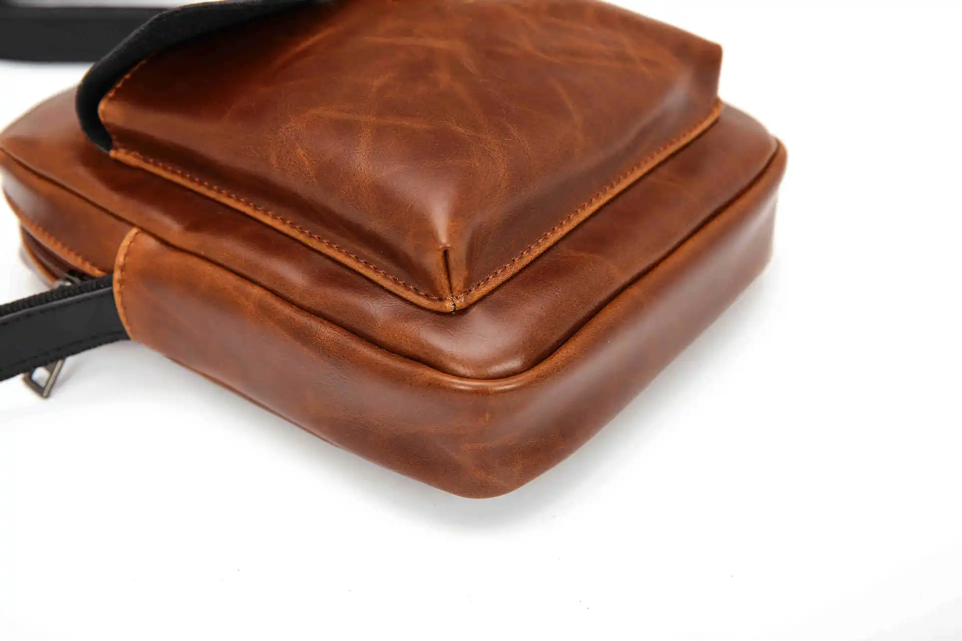 Retro men's bag, single shoulder bag, man's oblique satchel bag, man's bag