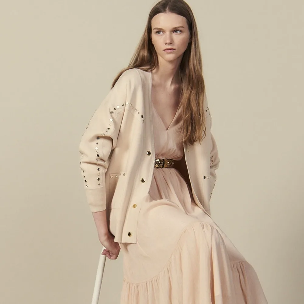 

2020 Spring fall and winter metal button rivet beaded women hollow out woolen cardigans coat