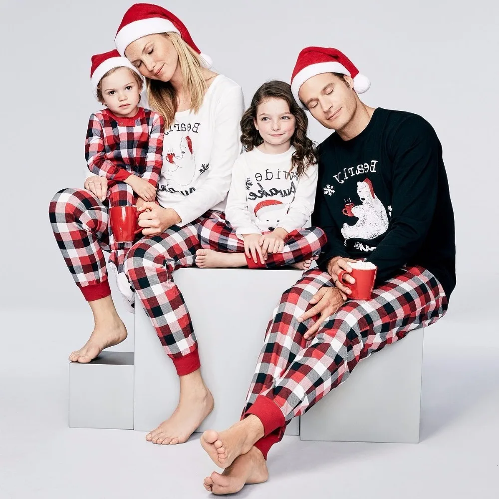 

Family Look Polar Bear Christmas Pajamas Family Matching Clothes Outfits Mother Father Kids Baby Pajamas Set Sleepwear Clothing