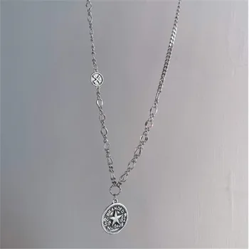 

LULU-PIG 2020 newSouth Korea east Gate star circle necklace female five-pointed star retro fashion sweater chain