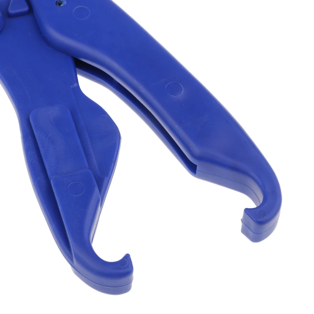 1 Piece ABS Plastic Fishing Lip Grip Floating Fish Grip Fishing Gripper Grabber Comfortable Tool