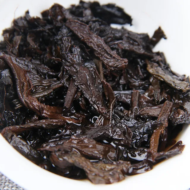 Yiwu Old Tree Shu Pu'Er Készítette: 2008 Anyagok Yunnan Qizi Cake Érett Pu-Erh 357G - Image 4