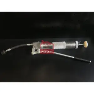 Шприц ручной густой смазки ШРГ 630 с масленкой - изображение