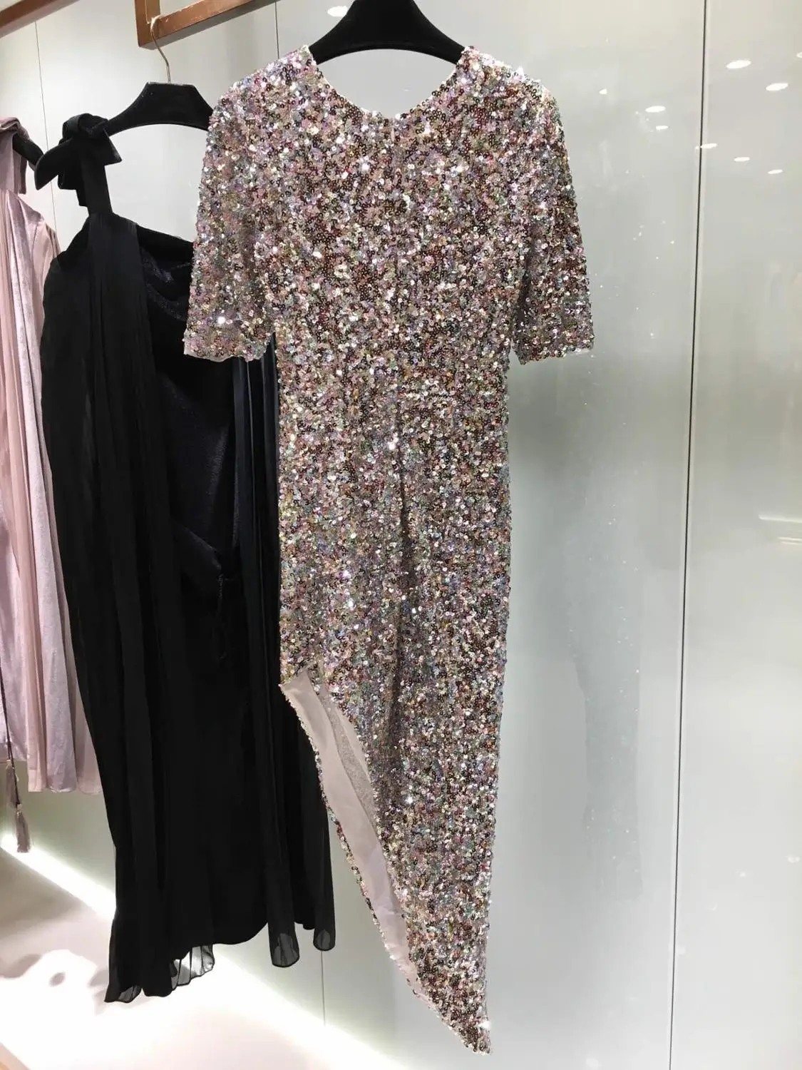 Blingbling подиумное Платье женское сексуальное Асимметричное Платье-футляр модное летнее платье с коротким рукавом и блестками
