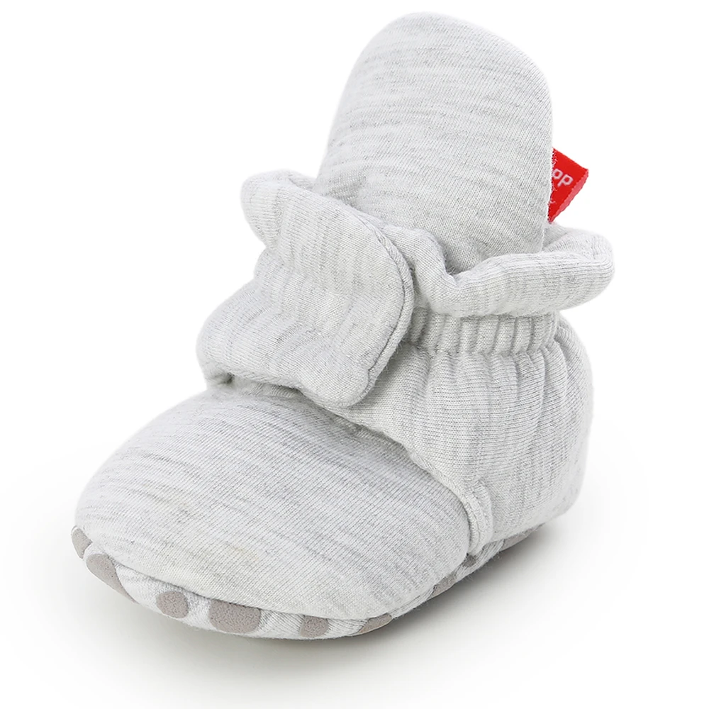Короткие носки для новорожденных мальчиков и девочек милые ботиночки для малышей с рисунком звезды, зимние мягкие Нескользящие теплые ботиночки для младенцев - Цвет: Серый