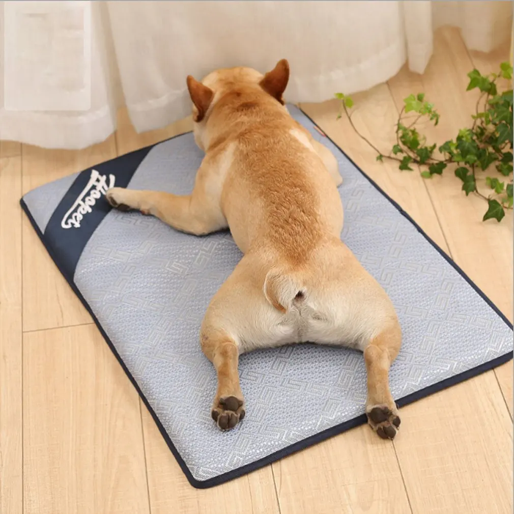 

Pet Sleeping Ice Pad Summer Dog Cats Cooling Mat Pad Pets Comfortable Relaxing Ice Bed Sheet Pet Supplies