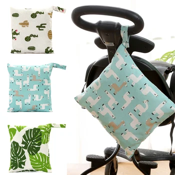 

27*30cm Reusable Cloth Diaper Bag Travel Baby Hanging Diaper Organizer Storage Bag with Snap Handle