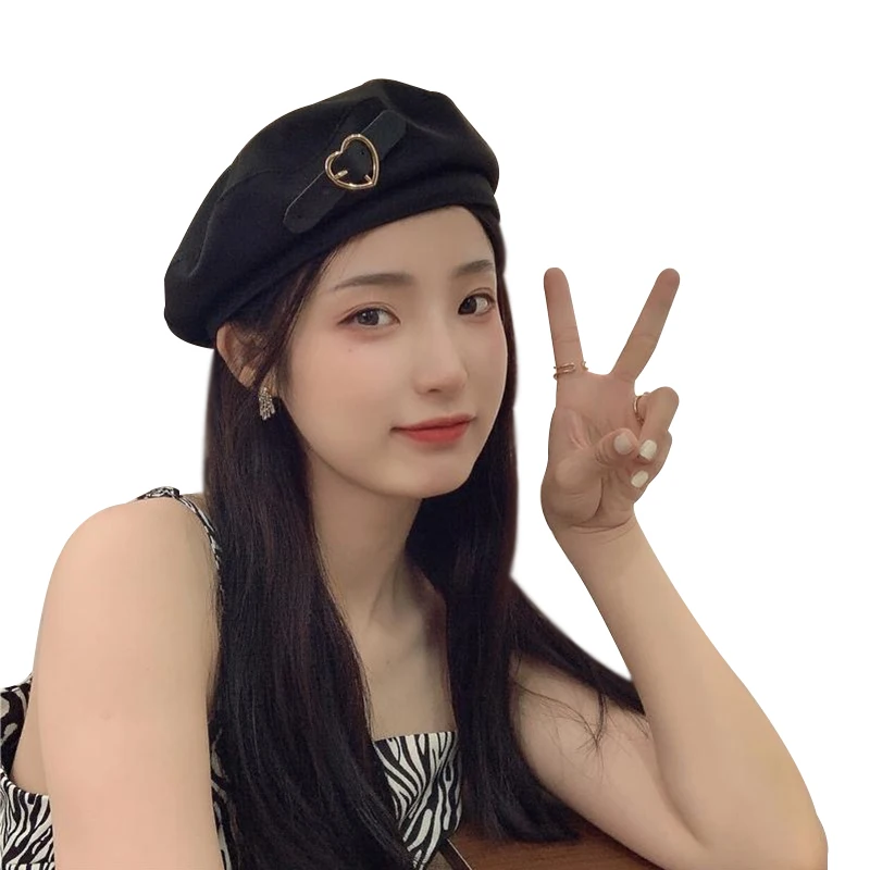 Модные береты в стиле Харадзюку с металлической пряжкой форме сердца Женская