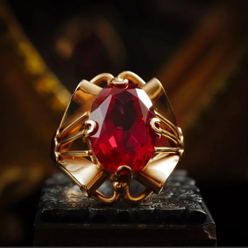 Luxury fashion charm women's Natural Ruby Ring Vintage 18K gold