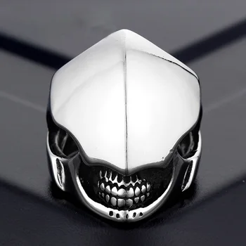 

2020 New Retro Geometric Helmet Modeling Titanium Steel Ring Men's Ring Skull Punk Style Personality Accessories Fashion Choices