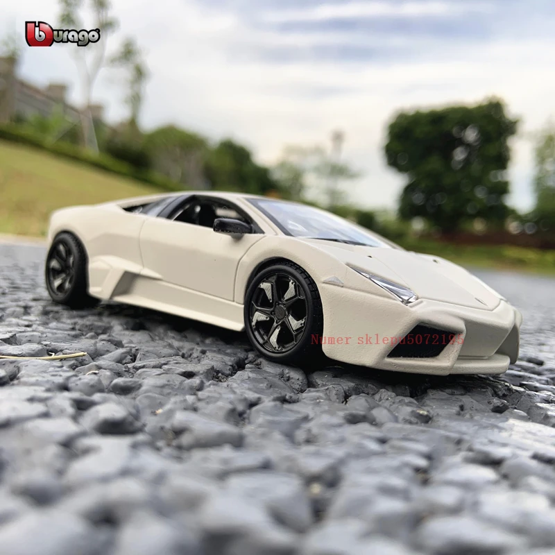

Bburago 1:32 имитация Lamborghini Reventon модель автомобиля из сплава оргстекл пылезащитный дисплей база упаковочная серия собирать подарок игрушка