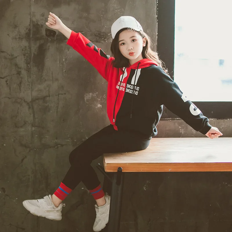 

2019 Spring New Style Printed Letter Long Sleeve Mixed Colors Hooded Lace-up Elastic Athletic Pants Two-Piece Set