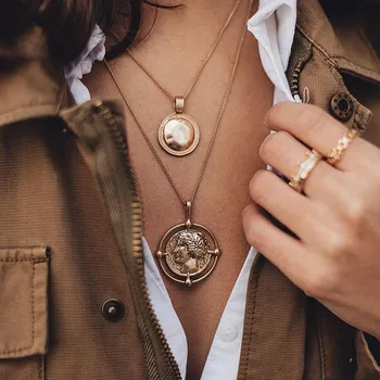 

VAGZEB Vintage Gold Round Necklaces Coin Necklaces For Women Girl Long Coin Pendant & Necklace 2020 Female Fashion Jewelry Gift