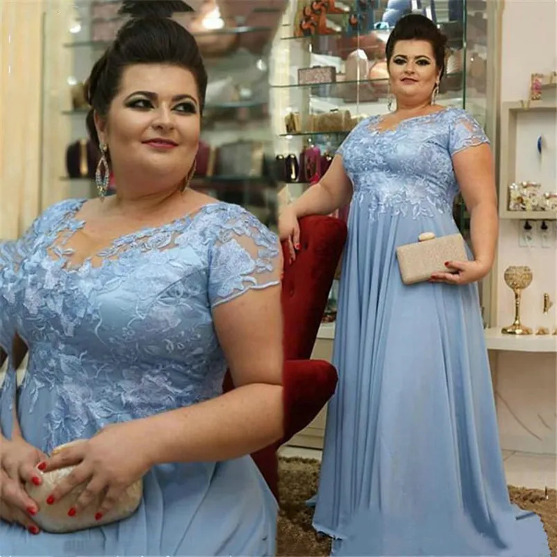 

Light Blue Plus Size Chiffon Mother of the Bride Dresses With Short Sleeve Evening Gowns Lace Empire Waist Arabic Mother's Dress