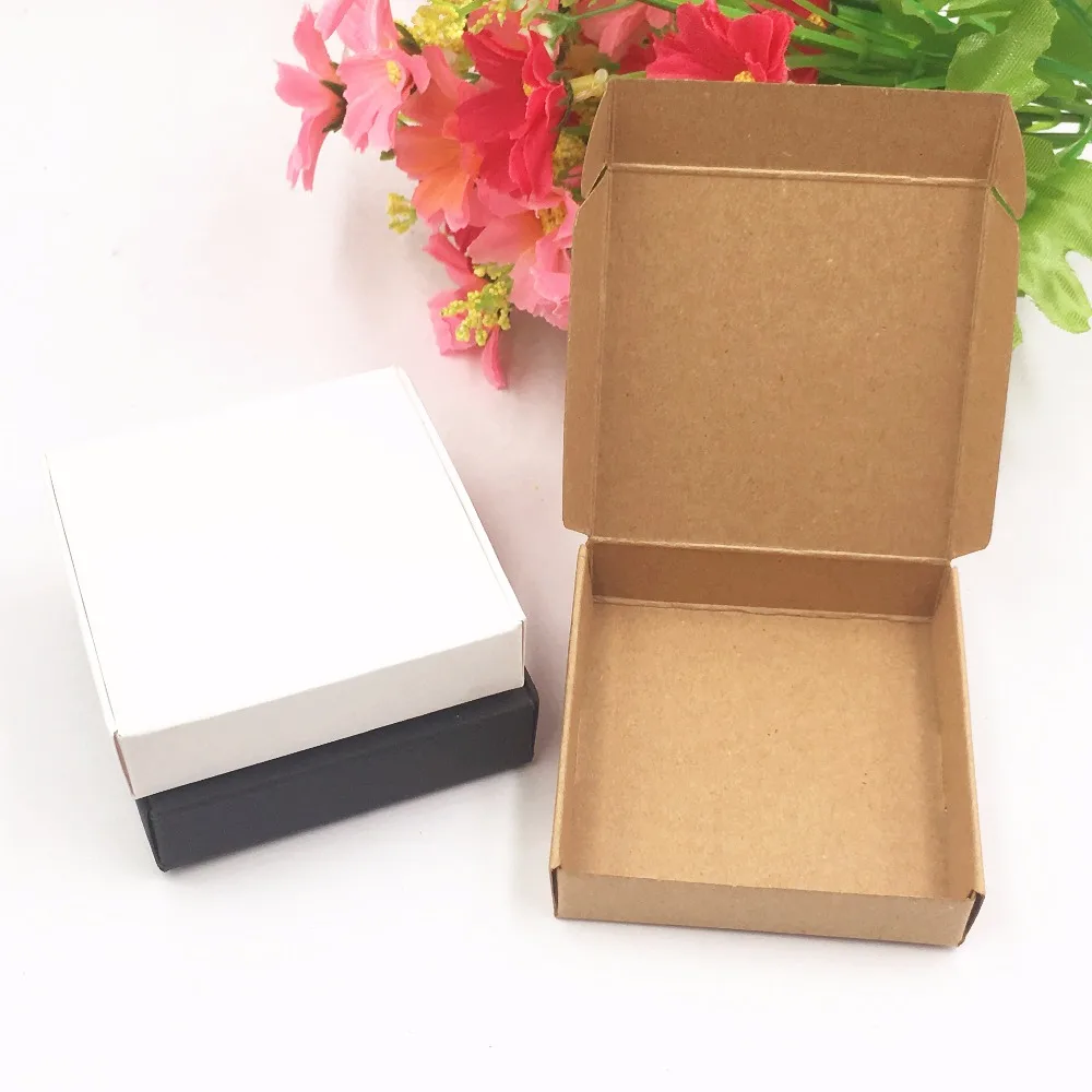 

50pcs/lot Free shipping Kraft Paper Small Aircraft Packing Candy/Chocolates/Handmade Gift Boxes 6*6*1.5cm Storage Box