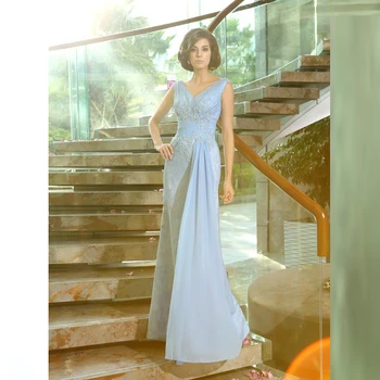 

Wholesale Charming Blue Lace Applique Mother of the Bride Dresses V Neckline Pleating Wedding Party Gowns Backless Full Length