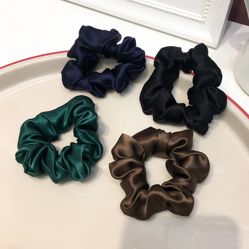 100% Pure Silk Hair Scrunchie Width 3.5cm Hair Ties Band Girls Ponytail Holder Luxurious Colors Sold by one pack of 3pcs claw hair clips