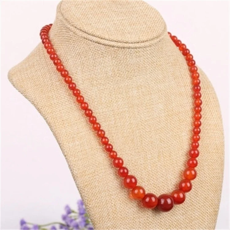 

Natural Red Agate Chalcedony Necklace Pendant with A Female Exquisite Fashion Accessories Crystal Red Year of Fate.