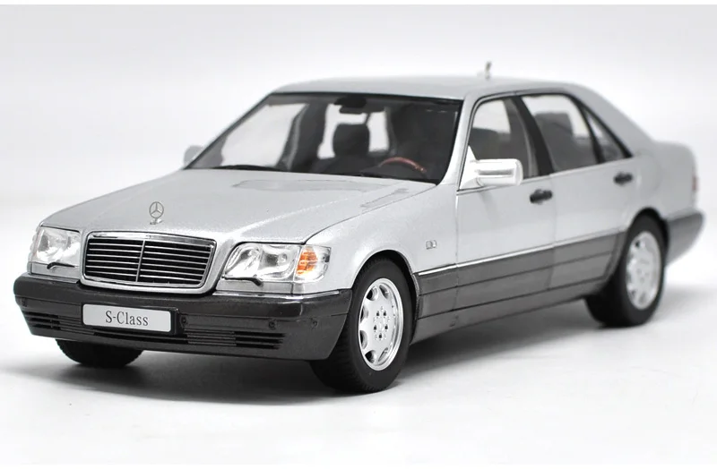 Оригинальные авторизованные подлинные 1:18 литья под давлением S600 V12 W140 S Классические игрушки модели автомобилей для подарка, коллекция - Цвет: Silver-Sclass