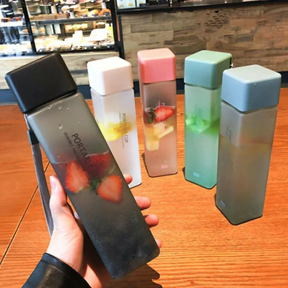 Plastic Sports Water Bottle 500ml Transparent Square Outdoor