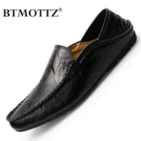 Men Shoes Casual Genuine Leather Mens Loafers Moccasins Designer Slip on Boat Shoes High Quality Chaussure Homme Plus Size 38-46