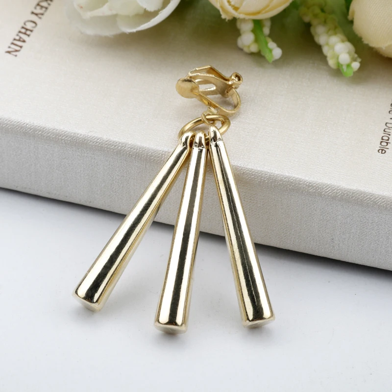 Anime Roronoa Zoro Earrings Fashion Cartoon Jewelry Accessories Gift for Friends Fans