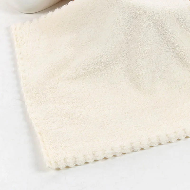Высокая плотность кораллового бархата 25*25 см маленькое квадратное полотенце для рук полотенце из микрофибры детская мочалка 25*50 см - Color: white