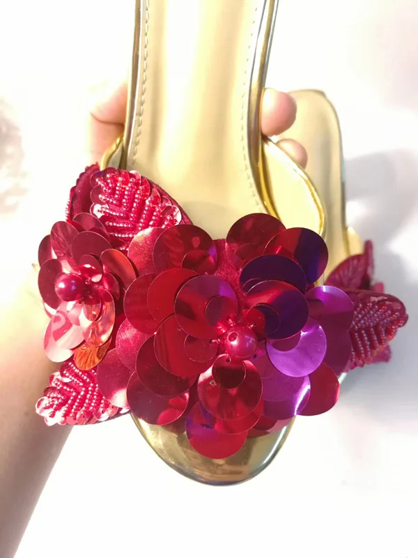 Разноцветная женская обувь на металлическом каблуке с украшением в виде цветов; zapatillas mujer; Уличная обувь ручной работы с открытым носком; женская брендовая обувь