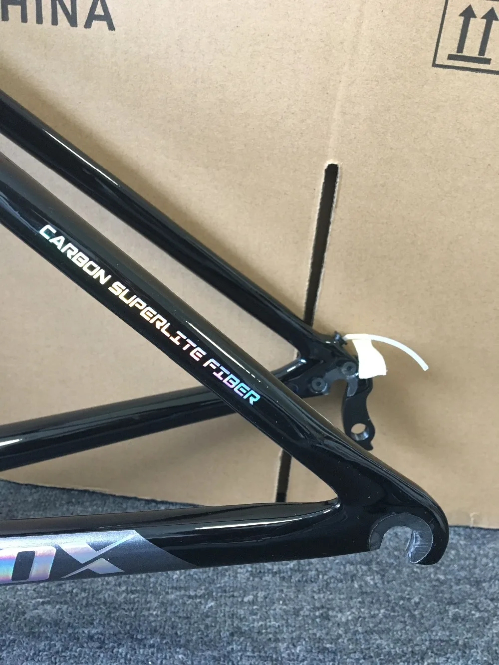 Best Trifox Customized 2019 newly carbon road frame carbon fibre racing bicycle frame glossy matte BSA BB68 for DI2 Mechanical frame 5 Best Trifox Customized 2019 newly carbon road frame carbon fibre racing bicycle frame glossy matte BSA BB68 for DI2 Mechanical frame 5
