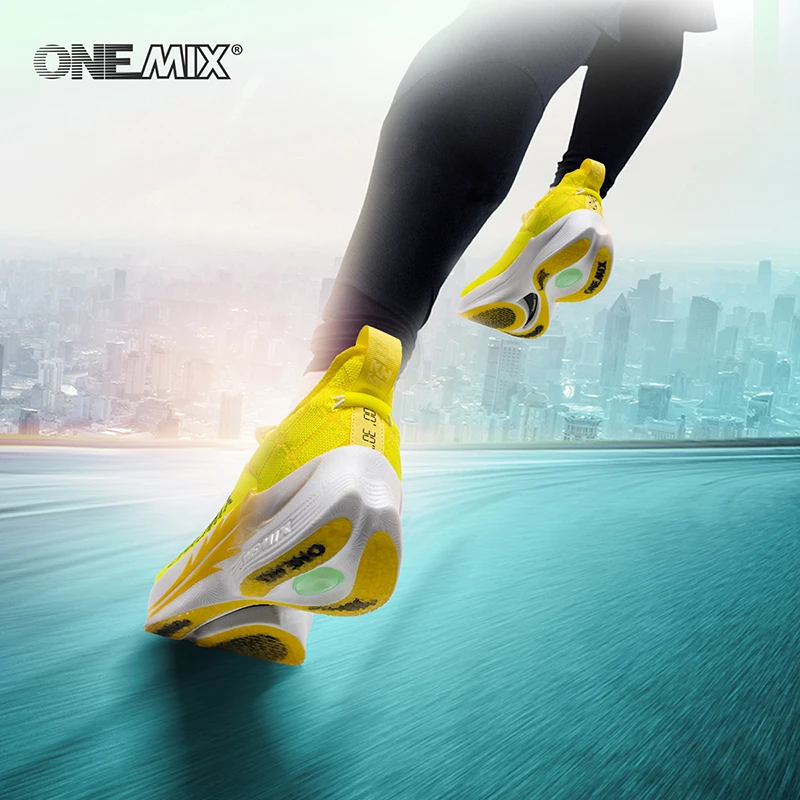 ONEMIX-Chaussures de Course Professionnelles en Fibre de Carbone, Baskets de dehors avec Traction et Absorption des Chocs pour Marathon PB Racing