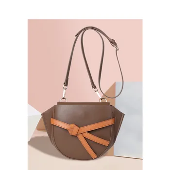 

2019 New Women's Bag Pinned Butterfly Knot Ancient Semicircular Single Shoulder Wing Bag