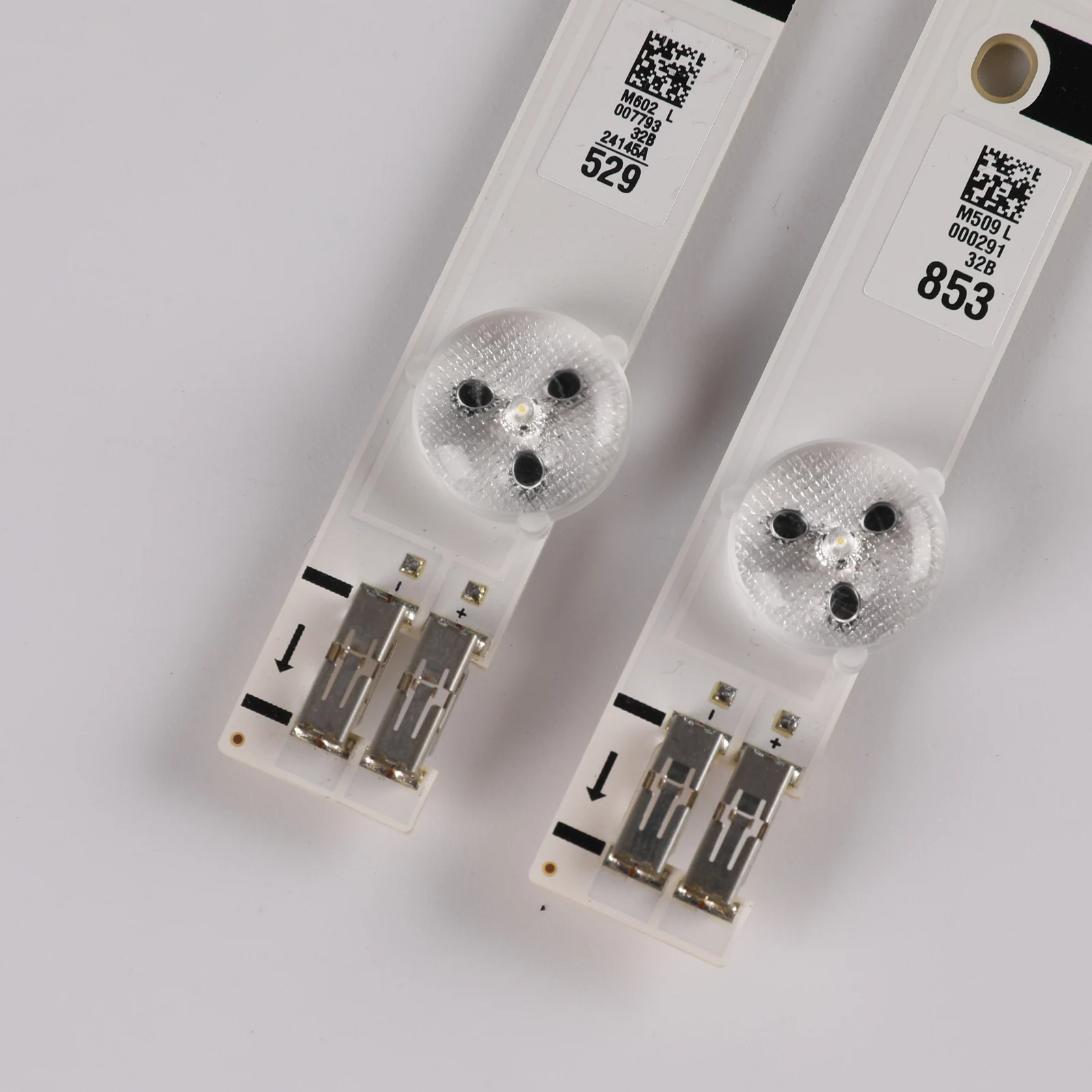 

New Kit4 PCS 8LEDs 580mm LED backlight stirp for UE32EH4000W D1GE-320SC0-R3 BN96-24145A 32H-3535LED-32EA