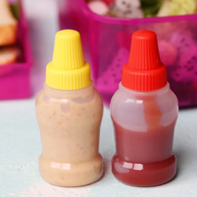 2pcs/set 25ML Mini Tomato Ketchup Bottle Portable Small Sauce Container Salad Dressing Container Pantry Containers for Bento Box food storage container