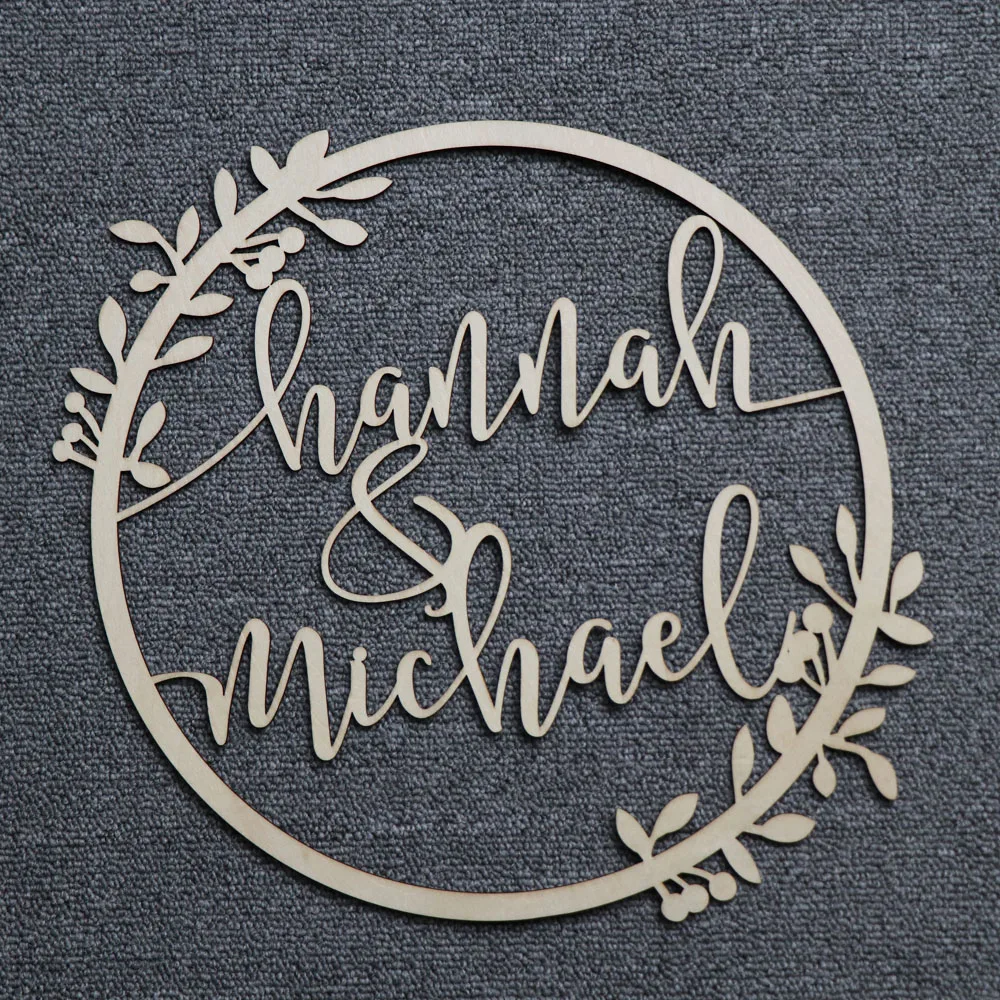 Cheap Personalized Bride and Groom Name Wedding Photo Props Wooden Wedding Decoration Centerpieces Wreath Circle Signs