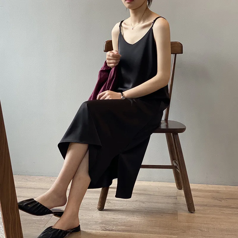 Summer Satin Black Sexy Women Dress 2020 Women's Dress Luxury Shiny Sundress Imitation Silk dress Y0786 Spaghetti Strap Dresses (24)