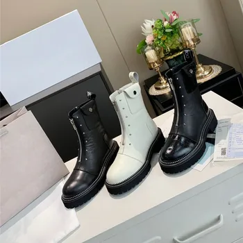 

Women Sheepskin Boots Front Zipper Rivet Designer Luxury Brand 2020 New White Black Chelsea Short Boots Casual Platform Shoes