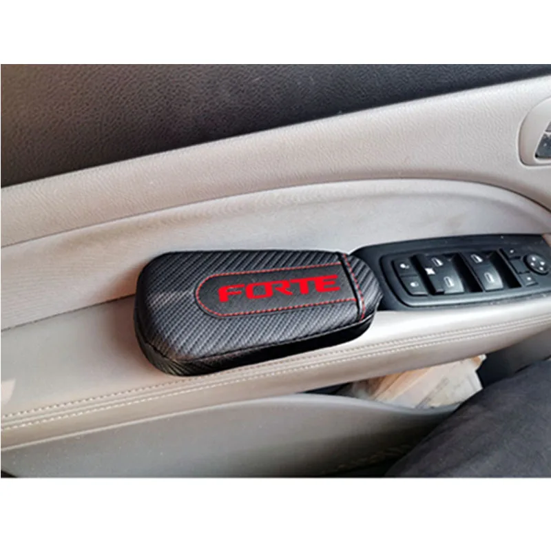 Для Kia Forte 1 шт. стильная и удобная карбоновая Кожаная подушка для ног, наколенник, подлокотник, внутренние аксессуары для автомобиля